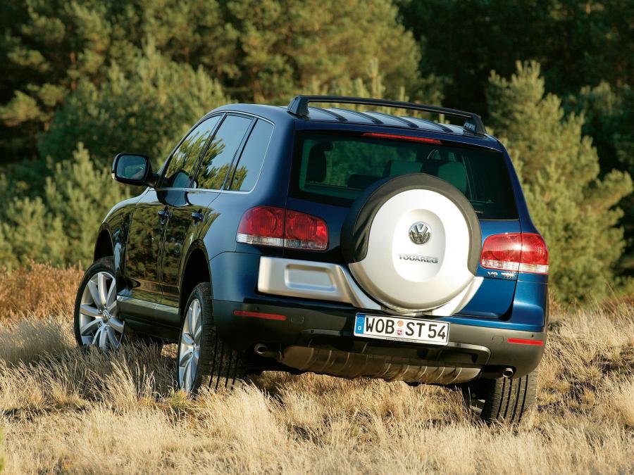  Volkswagen Touareg V6 TDi 2004 года  (фото 5 из 9)